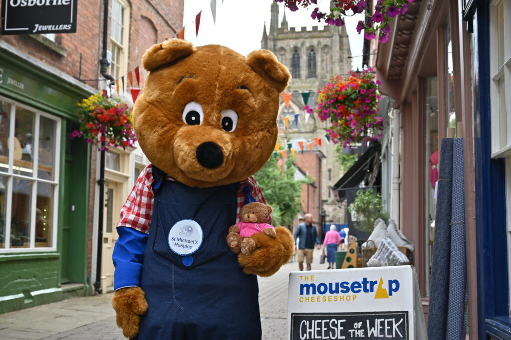 Benny Bear at The Mouse Trap