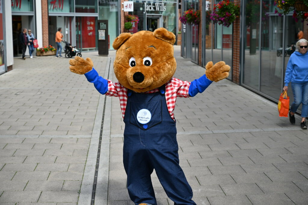 Benny Bear at The Old Market